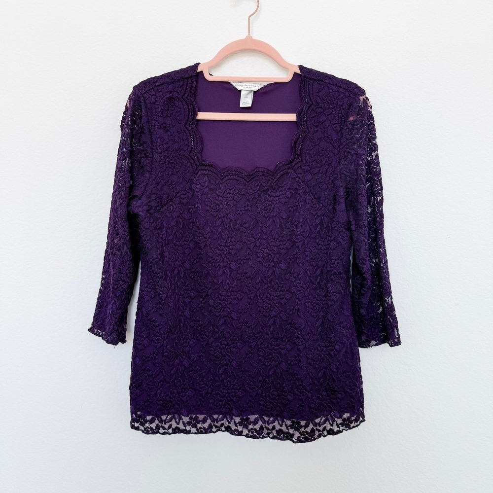 Womens Lace Top XL Petite Purple Scalloped Neck 3/4 Sleeve Romantic Classic - Picture 2 of 8